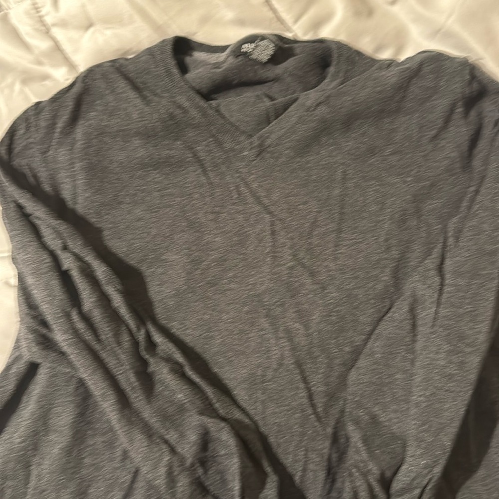 Alfani v neck sweater